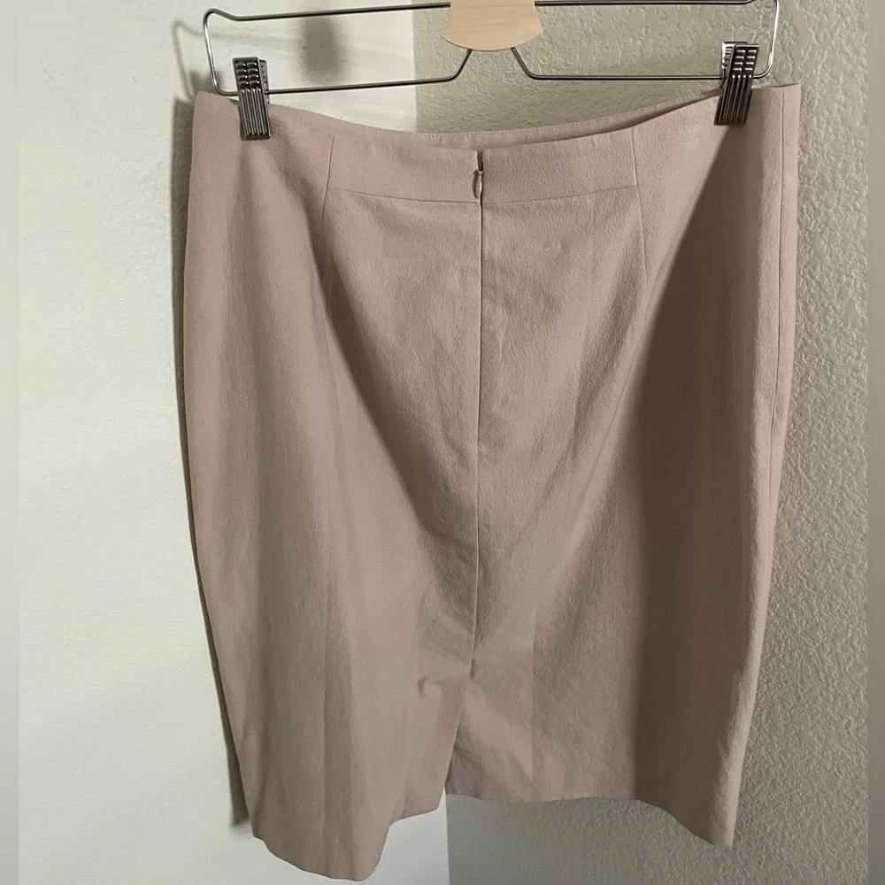 Ann Taylor 90s minimalist Pencil Skirt cotton ivory cream size 10 quiet luxury